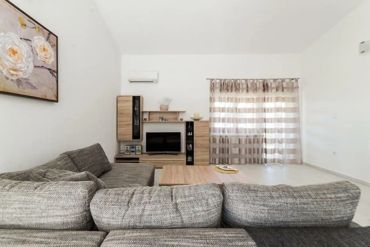 Apartments Vam Vir Croatia